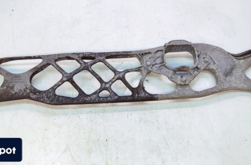 BELKA WSPORNIK SILNIKA AUDI A6 C7 A7 3.0 TDI 4G0199521M 4G0199335B