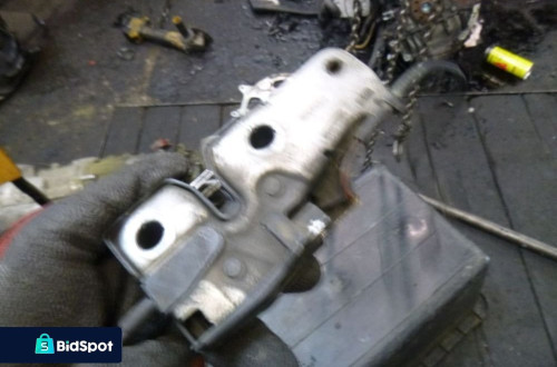 vw passat b6 zamek maski przod przedni europa