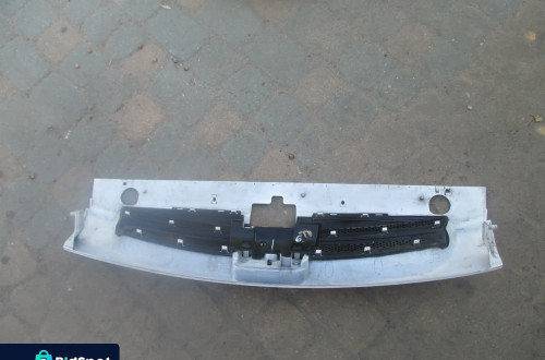 Atrapa Grill Peugeot Partner Berlingo