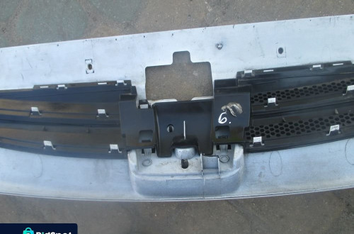 Atrapa Grill Peugeot Partner Berlingo