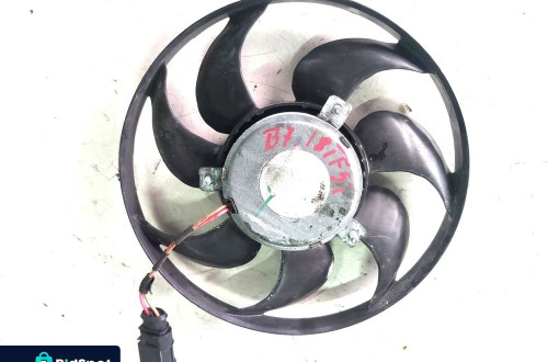 VW PASSAT B7 12r 1.8 TFSI WENTYLATOR CHŁODNICY