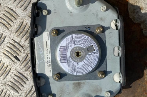 skoda octavia i poduszka powietrzna airbag kierowcy 1u0880201a