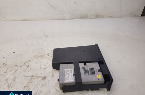 MODUŁ INTERFACE AUDIO AMI AUDI A4 B8 A5 4E0035785D