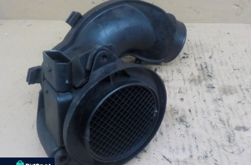 MERCEDES CLC 180 1.8B RURA DOLOT POWIETRZA A2710900829