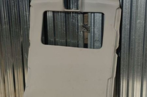 PODSUFITKA AUDI A4 B7 SEDAN 8E5867501AG 5BL SZYBER