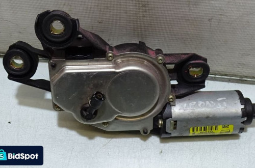 SILNICZEK WYCIERACZKI TYLNEJ SEAT LEON II 1.9TDI 5P0955711B