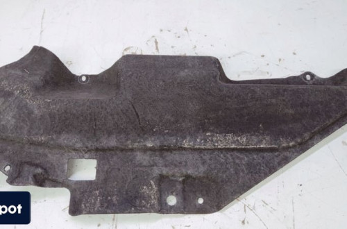 OSŁONA PODWOZIA LEWA AUDI Q7 4M 4M0825285