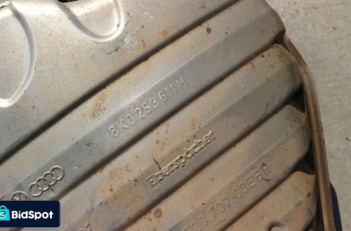 TŁUMIK WYDECH AUDI A4 B8 A5 8T 2.0 TDI 8K0253611H