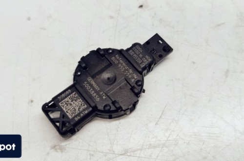 CZUJNIK SENSOR DESZCZU AUDI A4 A5 A6 A7 8U0955559A