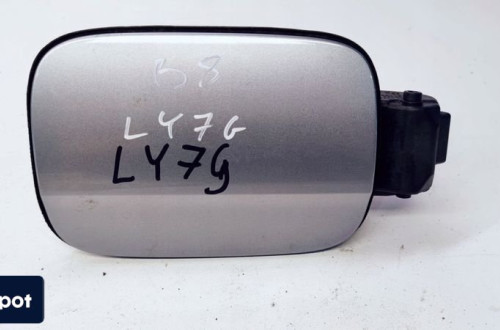 KLAPKA WLEWU PALIWA AUDI A4 B8 8K0809999B LY7G