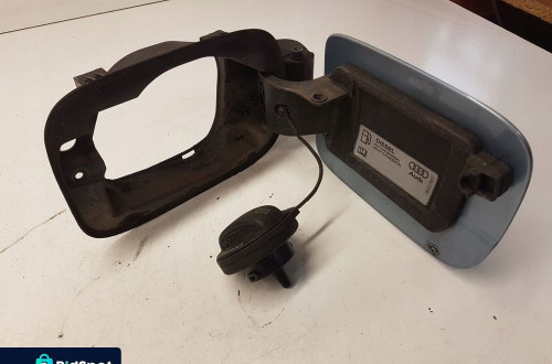 KLAPKA WLEWU PALIWA AUDI A4 B8 8K0809999D LY5J