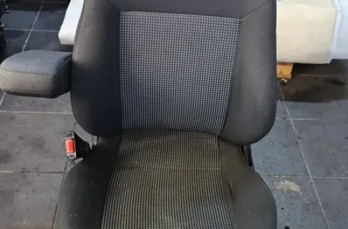 OPEL ASTRA H III 08r FOTEL KIEROWCY