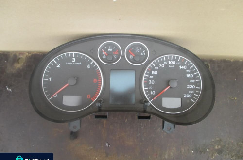 licznik zegar Audi A3 8P 8P0920930R