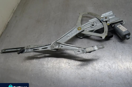 OPEL ASTRA III H KOMBI 2.0T PODNOŚNIK SZYB LEWY PRAWY PRZÓD 13101480 13101481