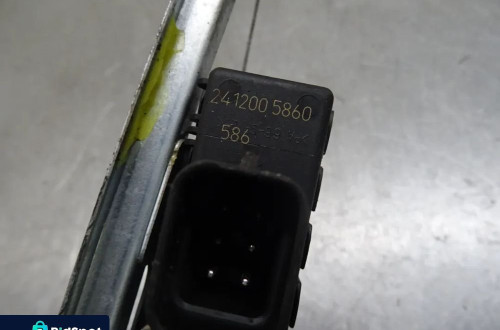 OPEL ASTRA III H KOMBI 2.0T PODNOŚNIK SZYB LEWY PRAWY TYŁ 13100423