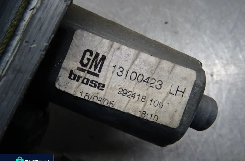 OPEL ASTRA III H KOMBI 2.0T PODNOŚNIK SZYB LEWY PRAWY TYŁ 13100423