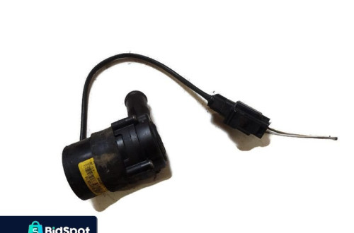 FORD MONDEO MK4 POMPKA WODY 9013378B