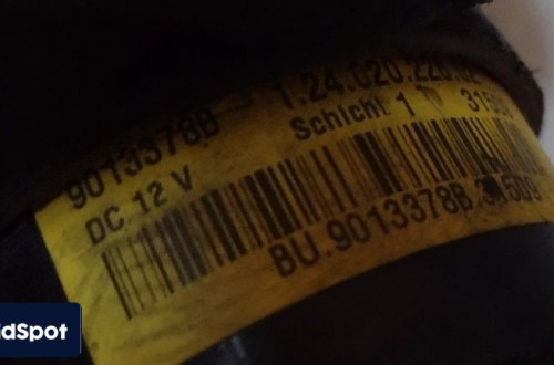 FORD MONDEO MK4 POMPKA WODY 9013378B