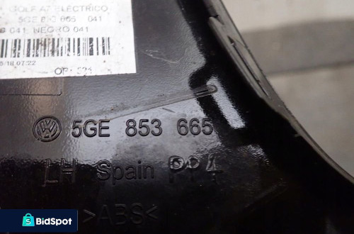 Listwa kratka zderzaka lewy przód VW GOLF VII GTE E-GOLF 5GE853665