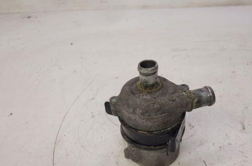 DODATKOWA POMPA WODY AUDI A4 A5 A6 A7 4H0965567A