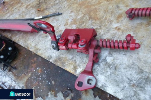 bmw e91 zawias klapy bagaznika tyl tylni tylny prawy