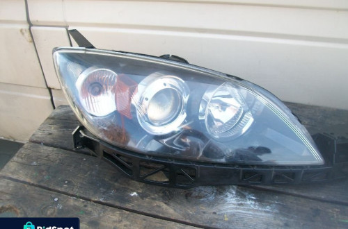 Lampa prawa MAZDA 3 03-07 STANLEY EUROPA