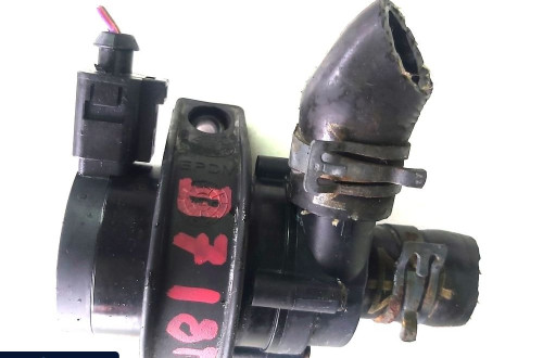VW PASSAT B7 12r 1.8 TFSI DODATKOWA POMPA WODY