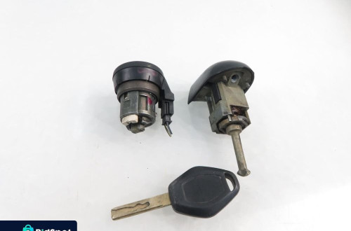 STACYJKA WKŁADKA BMW 3 E46 1094686