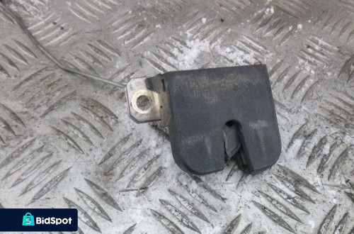 seat leon i zamek klapy tyl bagaznika 6l6827505
