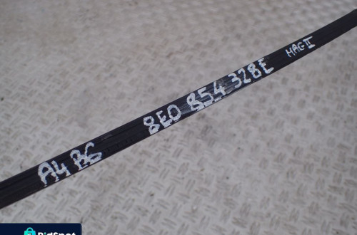 LISTWA SZYBY CZOŁOWEJ PRAWY PRZÓD A4 B6 8E0854328E !!!
