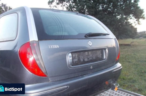 ZAMEK KLAPY TYŁ LANCIA LYBRA 1.6 16V KOMBI