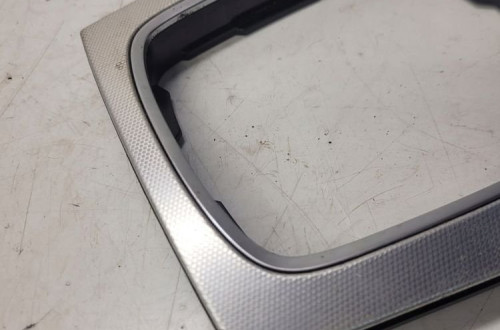 RAMKA MIESZKA ZMIANY BIEGÓW AUDI A3 8P 8P0864261