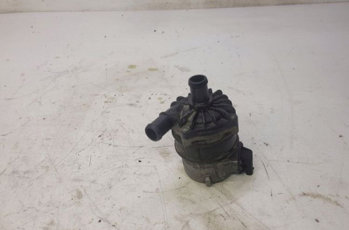 POMPA WODY AUDI A4 S4 S5 A6 A7 3.0 TFSI 8K0965567