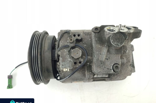 SPRĘŻARKA KLIMATYZACJI VOLKSWAGEN PASSAT B5 (1996-2000) 8D0260808