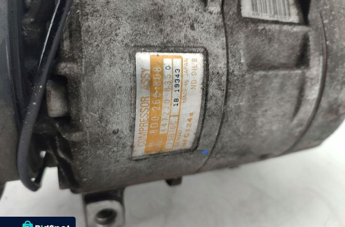 SPRĘŻARKA KLIMATYZACJI VOLKSWAGEN PASSAT B5 (1996-2000) 8D0260808