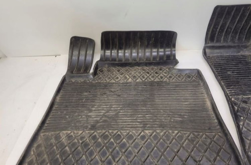 DYWAN DYWANIKI KOMPLET AUDI A3 8P LIFT 8P1