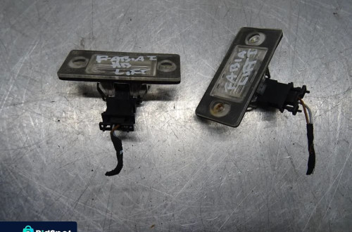 SKODA FABIA I LIFT 1.4B 75KM LAMPKI OŚWIETLENIE REJESTRACJI