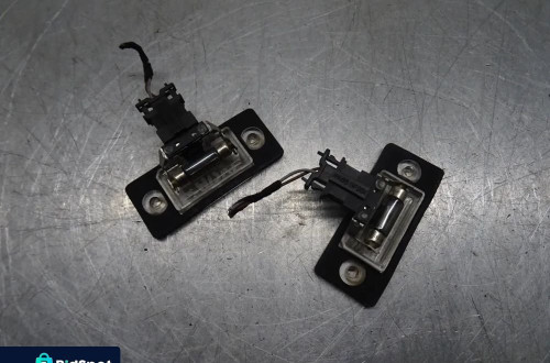 SKODA FABIA I LIFT 1.4B 75KM LAMPKI OŚWIETLENIE REJESTRACJI