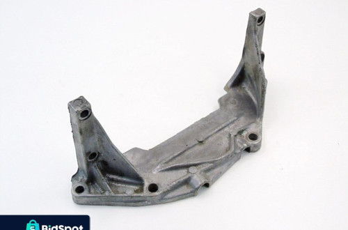 Łapa Łącznik Silnika Audi 100 C2 C3 1.9 B 10V Wh Avant Sedan 035199307E