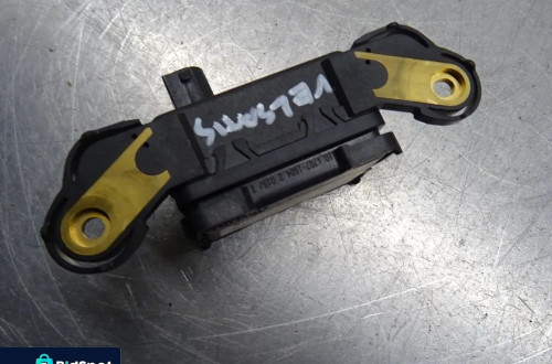RENAULT VEL SATIS LIFT MODUŁ CZUJNIK ESP 8200404858A