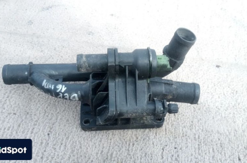 citroen berlingo i 1.6hdi obudowa termostatu