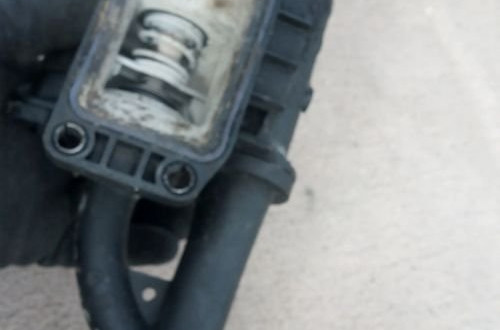 citroen berlingo i 1.6hdi obudowa termostatu