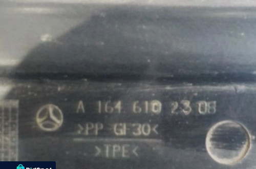 MERCEDES GL I X164 OSŁONA PODWOZIA LEWY TYŁ A1646102308