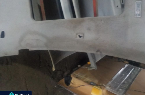 BMW SERIA 6 E63 PODSUFITKA