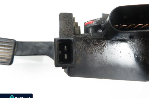 POTENCJOMETR GAZU MERCEDES-BENZ VITO 9013000504