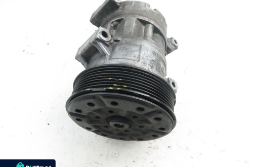 KOMPRESOR KLIMATYZACJI TOYOTA AVENSIS 4472209399
