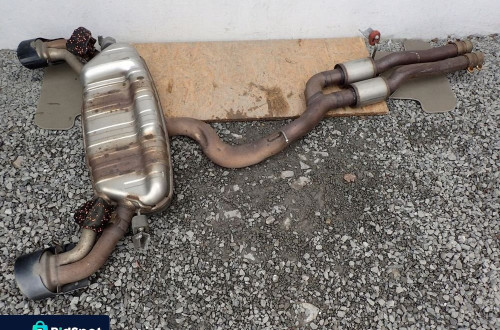 WYDECH TŁUMIK KOŃCOWY AUDI RS3 8V 8V0253611D