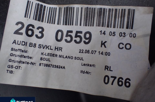 BOCZEK PRAWY TYŁ AUDI A5 COUPE 8T0867036 RADOM