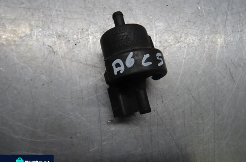 AUDI A6 C5 LIFT 01-04 3.0B ZAWÓR PODCIŚNIENIA 058138459