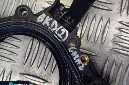 OBUDOWA USZCZELNIACZ WAŁU AUDI 1.9 2.0 038103173A CZUJNIK 036906433A RADOM